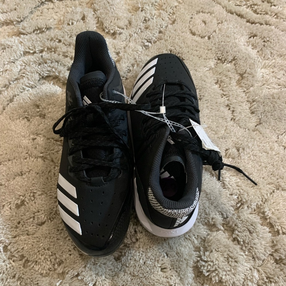 Boys baseball cleats